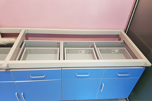 Лабораторийн шолын ширээ